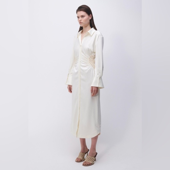 Rhoda Fossil Crochet Dress
Regular price
$795 - Picture 3 of 13